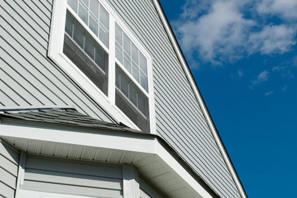 part-of-dreamhouse-against-blue-sky-2025-10-28-21-38-03-utc